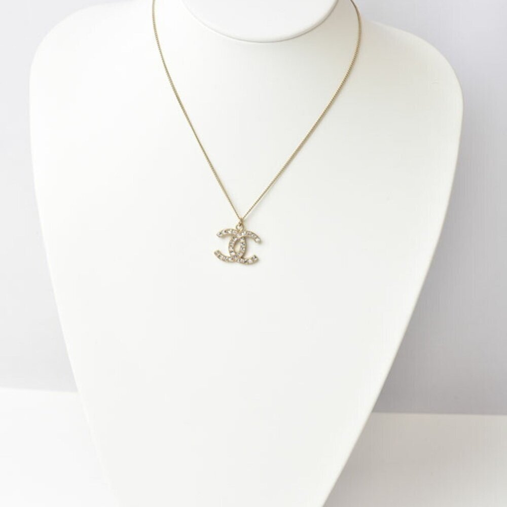 CHANEL Authentic Gold Logo Necklace - Picture 3 of 7